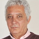 Zühtü Erkan als Tıbi