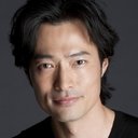 前川泰之 als Souichi Isurugi