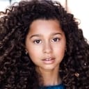 Mia Ella Clyburn als Carly