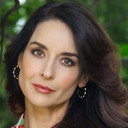 Susana González als Elisa de Mendiola