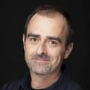 Anartz Zuazua als Jon Vergara