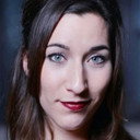 Elsa Hamnane als Narrator (voice over)