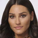 Lindsey Coffey als Caroler