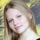 Natalia Rybicka als Sylwia