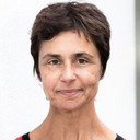 Muriel Bats als Sumaya Dewindt-Darraz