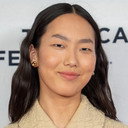 Madison Hu als Constance Wang