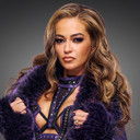 Alisha Inacio Maher als Alisha Edwards