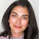 Tiffany Lonsdale als British Expert