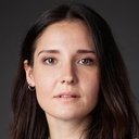 Cassandra Spiteri als Italian Receptionist