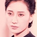 So Ming-Ming als Yu's Mother