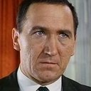 George Sewell als Car Park Assassin