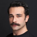 Ozan Dağgez als Evren