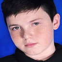Connor Noon als Not George (Spencer)