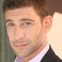 David Greenman als Isaac