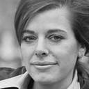 Angela Richards als Monique Duchamps