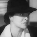 Mary Arden als Amy Clark
