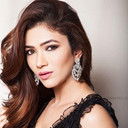 Ridhima Pandit als Priya Sawant