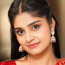 මිෂෙල් දිල්හාරා als Siri / Meera