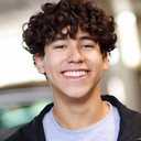 Noen Perez als Nicolas Robles