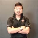 Raymond Tsang Chau-Ming als Abacus Boss