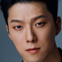 Moon Jin-seung als Heo Yang-ho