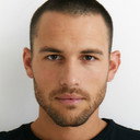 Corey Saucier als Dr. Underwood