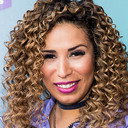 Ouissima Tajmout als Self