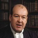 Axel Ganz als L'Ambassadeur