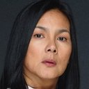 Amy Austria als Linda Go