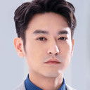 袁文康 als Commander (segment "One For All")