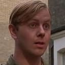 Robert Longden als Various Characters