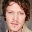 Cody John als Lucas