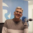 Paulo Fragoso als Sr. Agente / Locutor (voice)