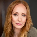 Leah Hennessey als Jean D'Arc