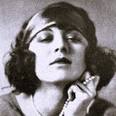 Marilyn Mills als 
