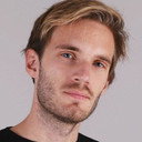PewDiePie als PewDiePie (archive footage)