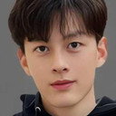 黄帅帅 als Xiao Yan