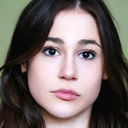 Emily Zimmerman als Grace