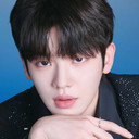 이다을 als Self - Contestant