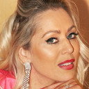 Jeanett Albeck als Julie F