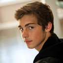 Colby Jensen als Jason