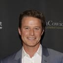 Billy Bush als Newscaster (voice)