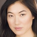 Erica Cho als Dana the Intern (uncredited)
