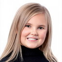 Lucy Kate Akers als Lucy