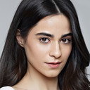 Merve Nur Bengi als Melisa