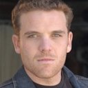 Ryan Honey als Harrison