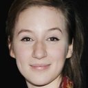 Amanda Davin als Karin