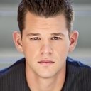 Ryan Lane als Slick Fellow Applicant