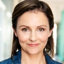 Amanda Melby als Hazel Von Borscht