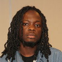 Oswin Benjamin als D